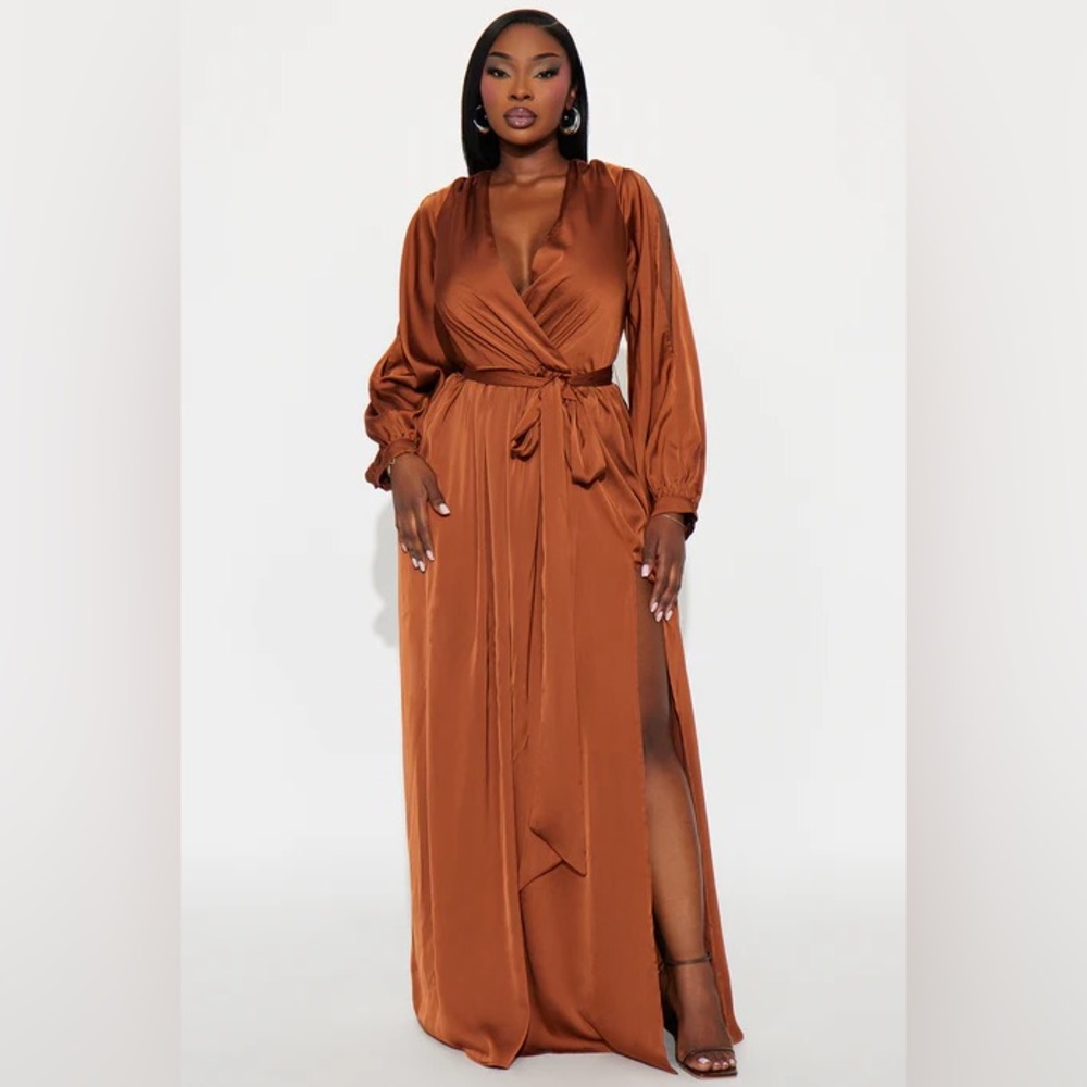 NWT- Belle Maxi Dress - Chocolate